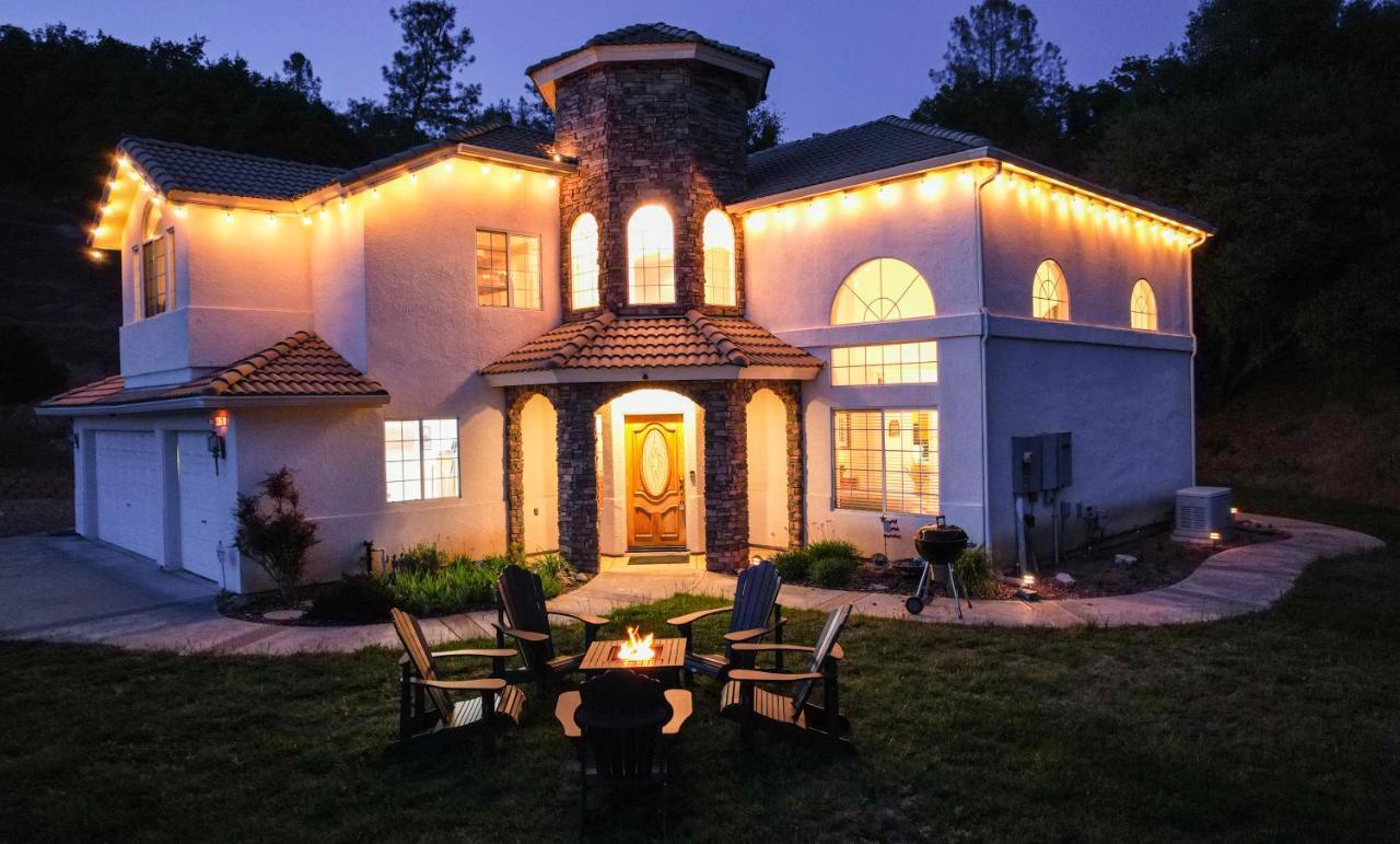 Mountain Majesty With Hot Tub, Pool Table, Generator, Ev Hookup Villa Oakhurst Exterior photo