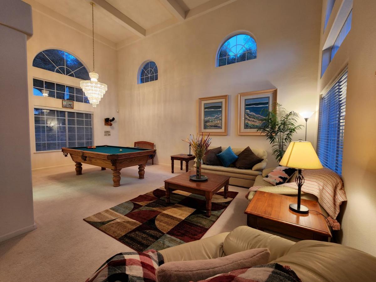 Mountain Majesty With Hot Tub, Pool Table, Generator, Ev Hookup Villa Oakhurst Exterior photo